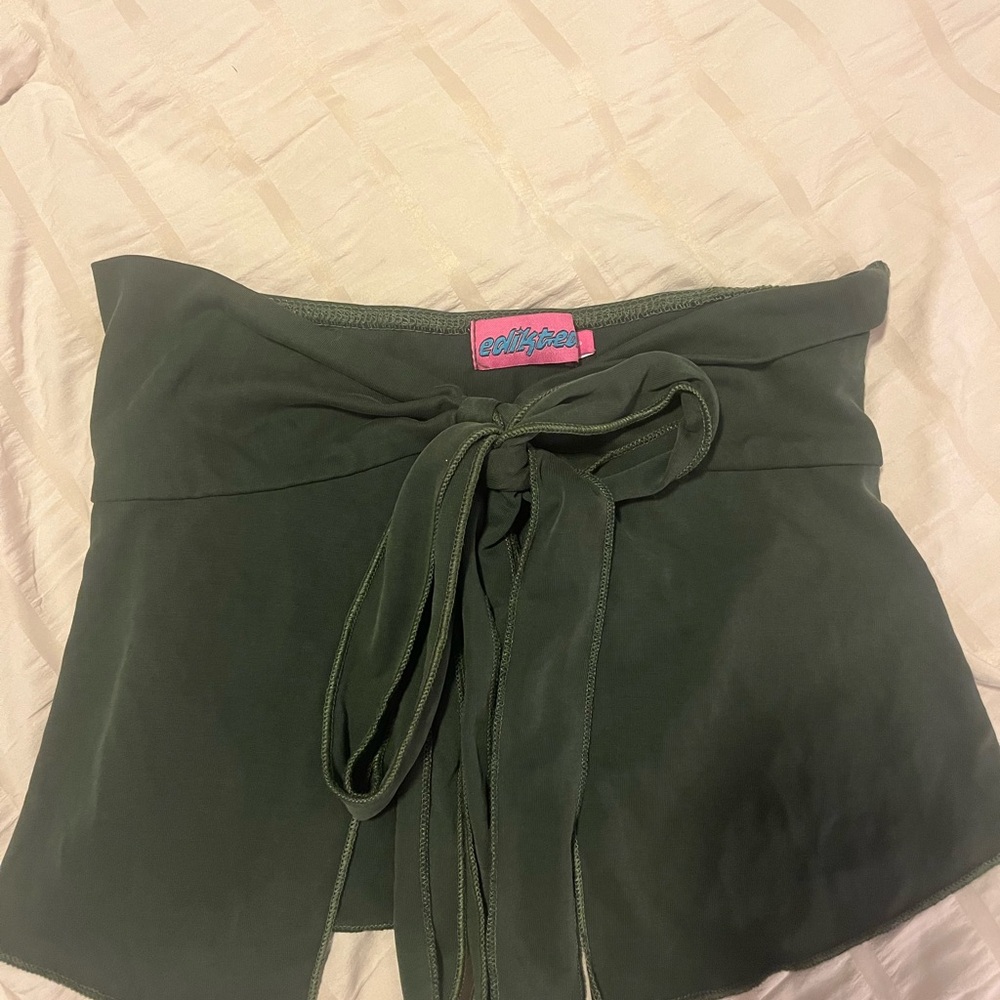 Edikted Green Curtain Front Tie Top Size M